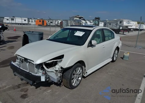2012 Subaru Legacy 2.5I Limited из США, поврежденный, VIN 4S3BMCK68C3003912